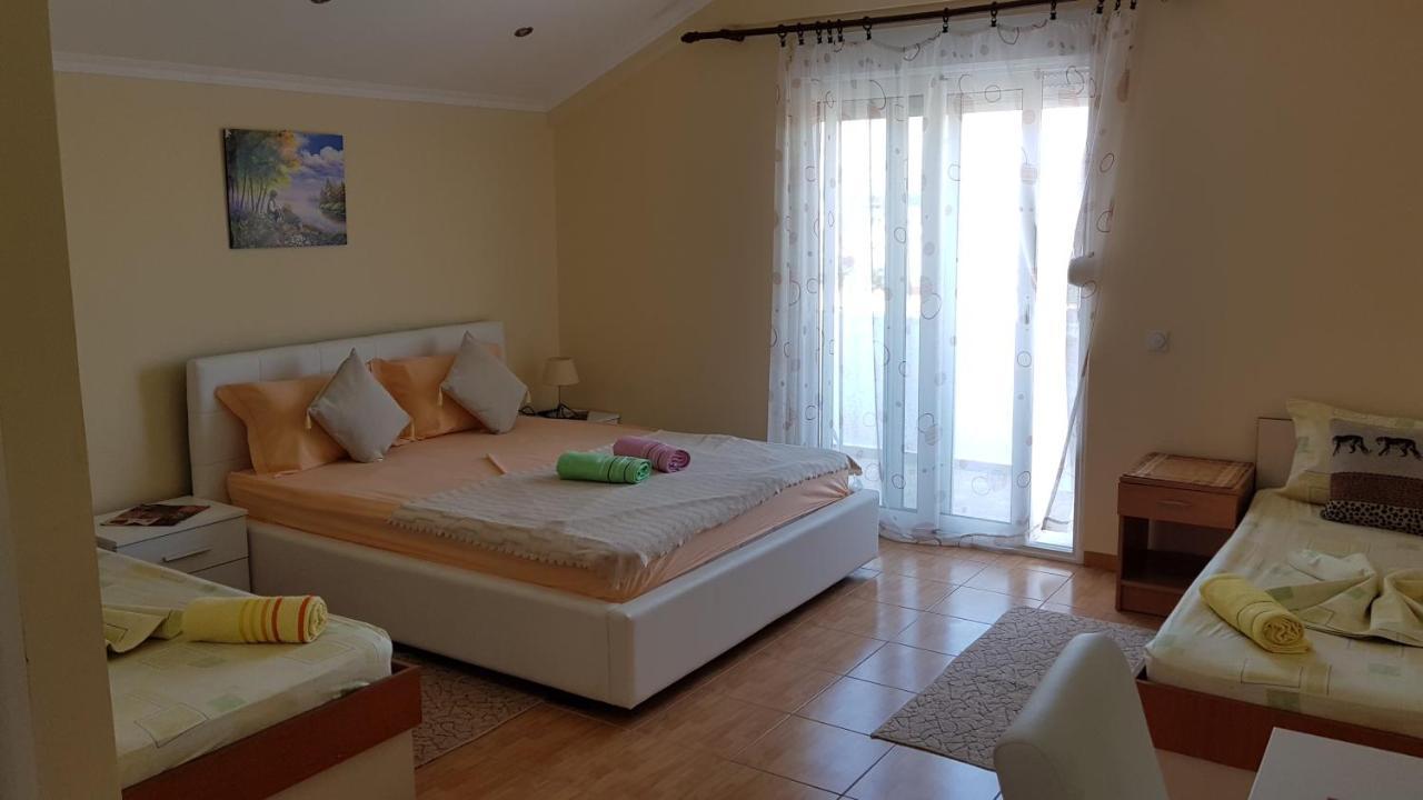 Apartments Belmare Улцин Екстериор снимка